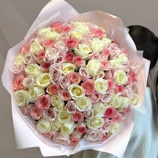 Букет из 101 розы микс (Кения) 50 см в Тюмени